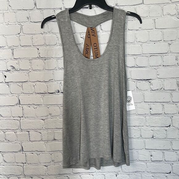 Vince Camuto Tank - Picture 1 of 7